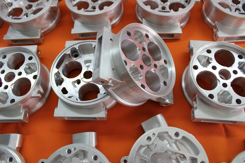 金属手板厂家如何选择？