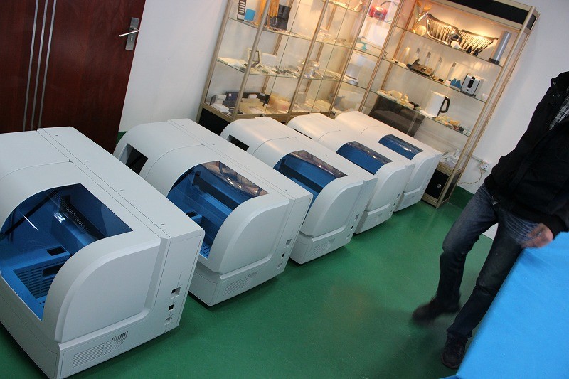 有哪些办法保证手板国产探花网站制作精度？